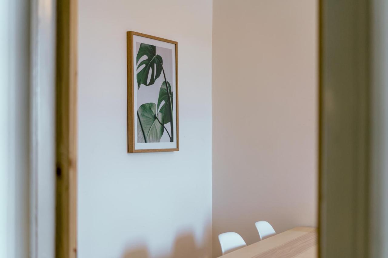 Eigene Wohnung Im Stadtzentrum Mit Wunderschoener Dachterrasse Biel Exterior photo